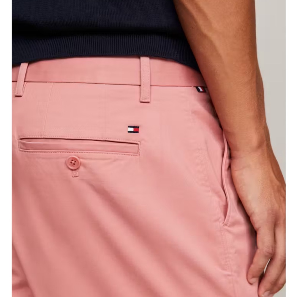 Tommy Hilfiger Mens Shorts Flat Front Khakis 31-   B5